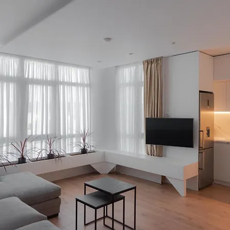 Belleview 8 Apartment *