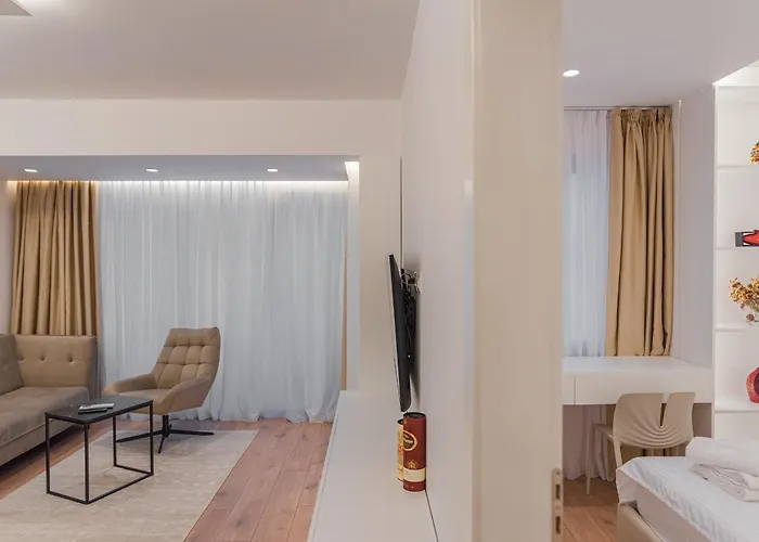 Elrea Living Tiran